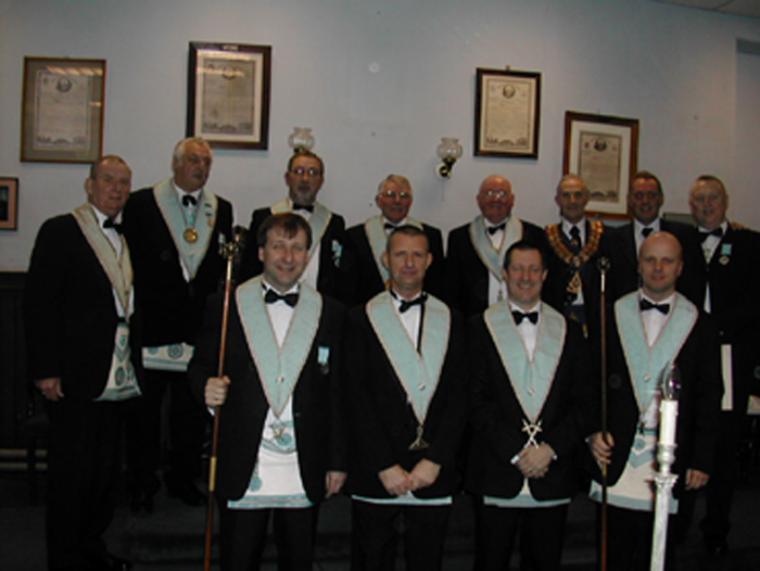 L to R, back row: W. Bros. Frank Keep, Jack Moore, John Cross, Tommy Agnew, Harry Purdy, R.W.M. Lodge Battlefield, Henderson Frazer (IPM Eric Moore)